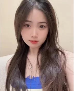 多汁性感美女态度很好