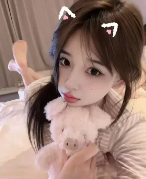 服务型气质小姐姐