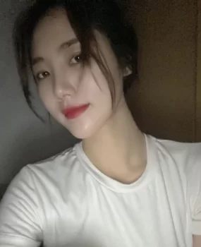 03可爱萝莉会淫语