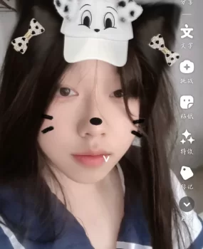 长相甜美小妹妹