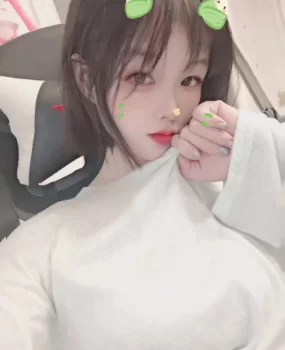 听话的小爱