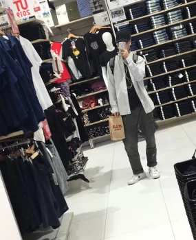 一个南京的研究生鲜肉猛男，活很好。